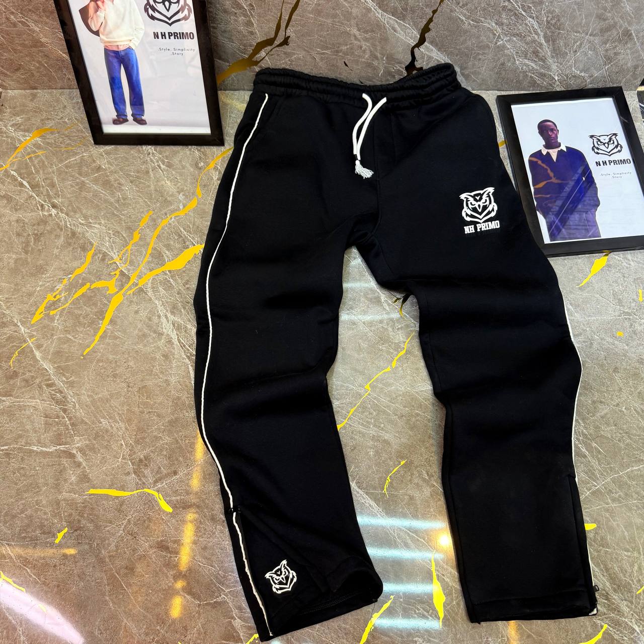 Pants with zipper ( Black)