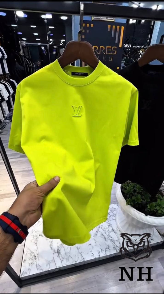 LV T-shirt (apple)
