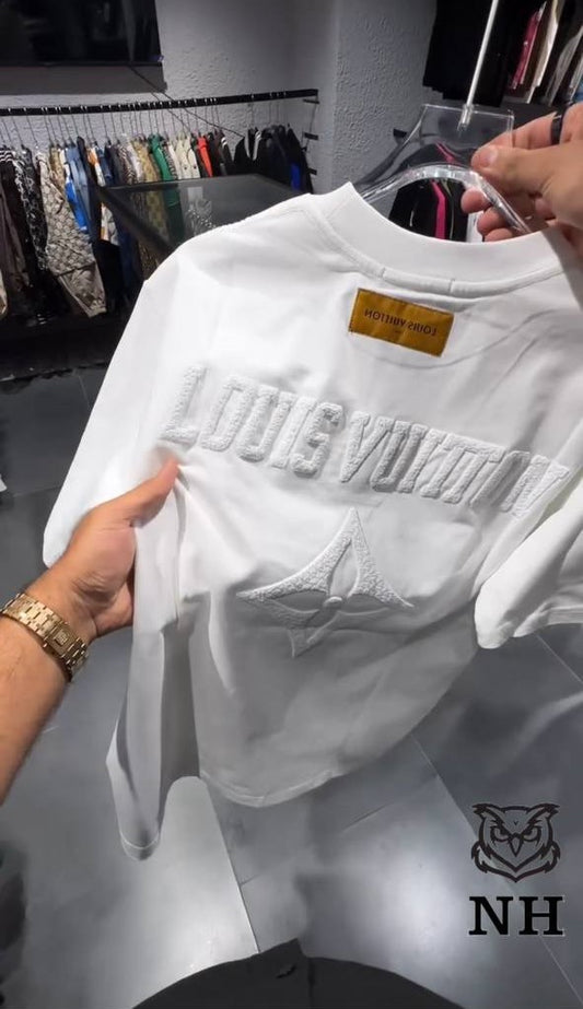White T-shirt embroidery