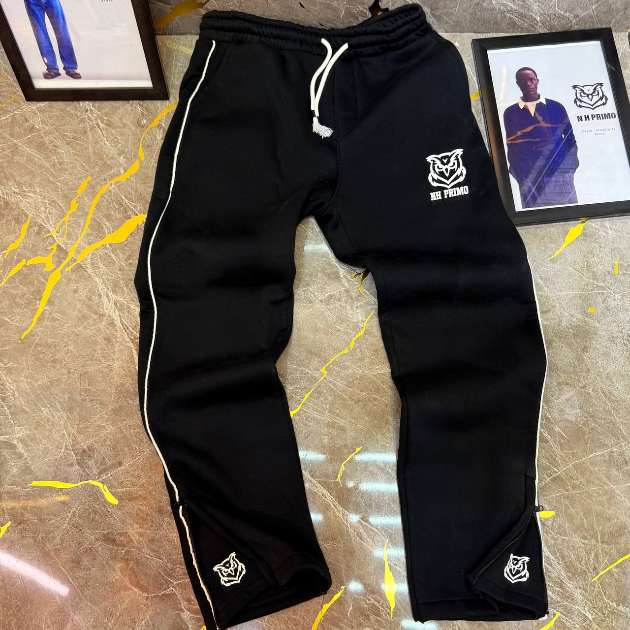 Pants with zipper ( Black)